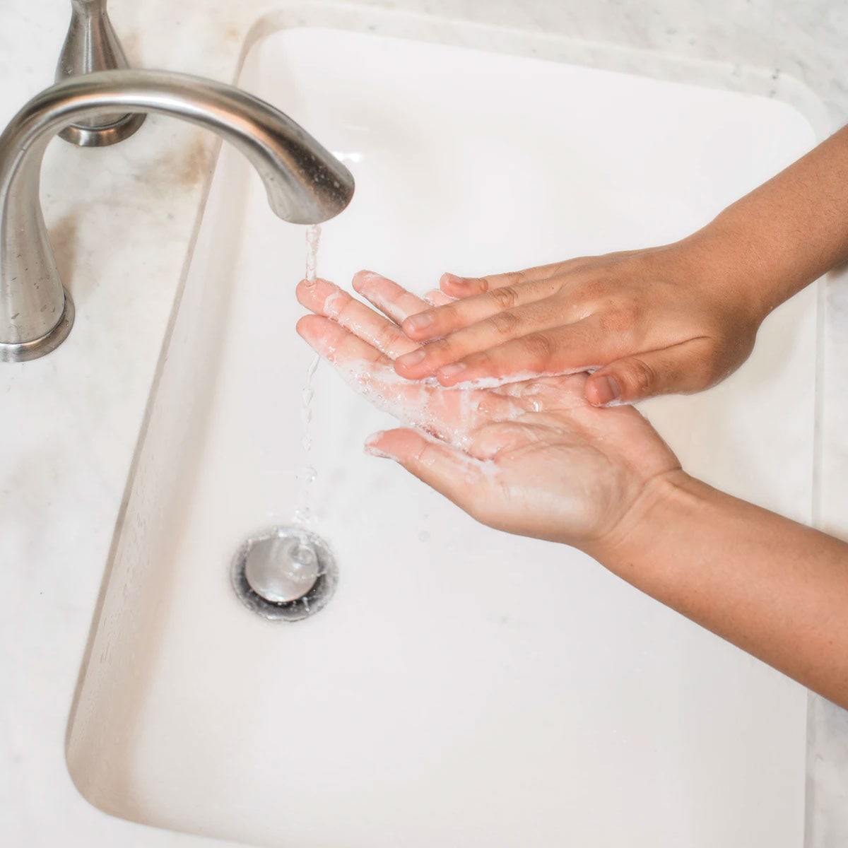 フェイシャルウォッシュ マイルド 使用方法